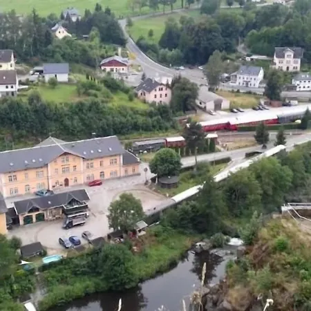 Wolkensteiner Zughotel 酒店 3*