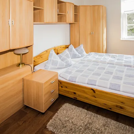 Wolkensteiner Zughotel 볼켄스타인