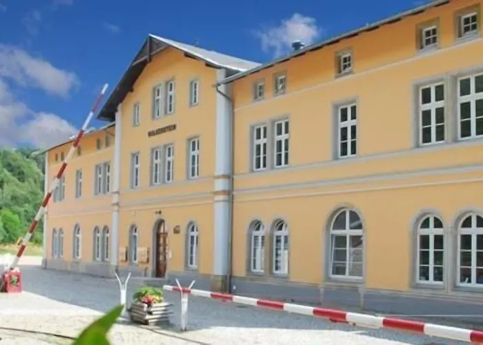 Wolkensteiner Zughotel 3*